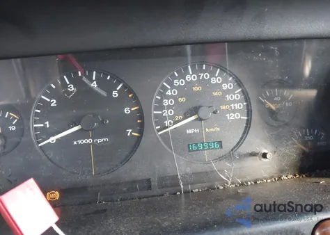 1997 Jeep Grand Cherokee Laredo/Tsi from USA, damaged, VIN 1J4GZ58S2VC605385